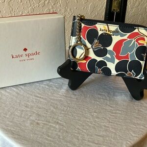 Kate Spade: Floral Mini Keychain Wallet- Gold Tone- Box- mark